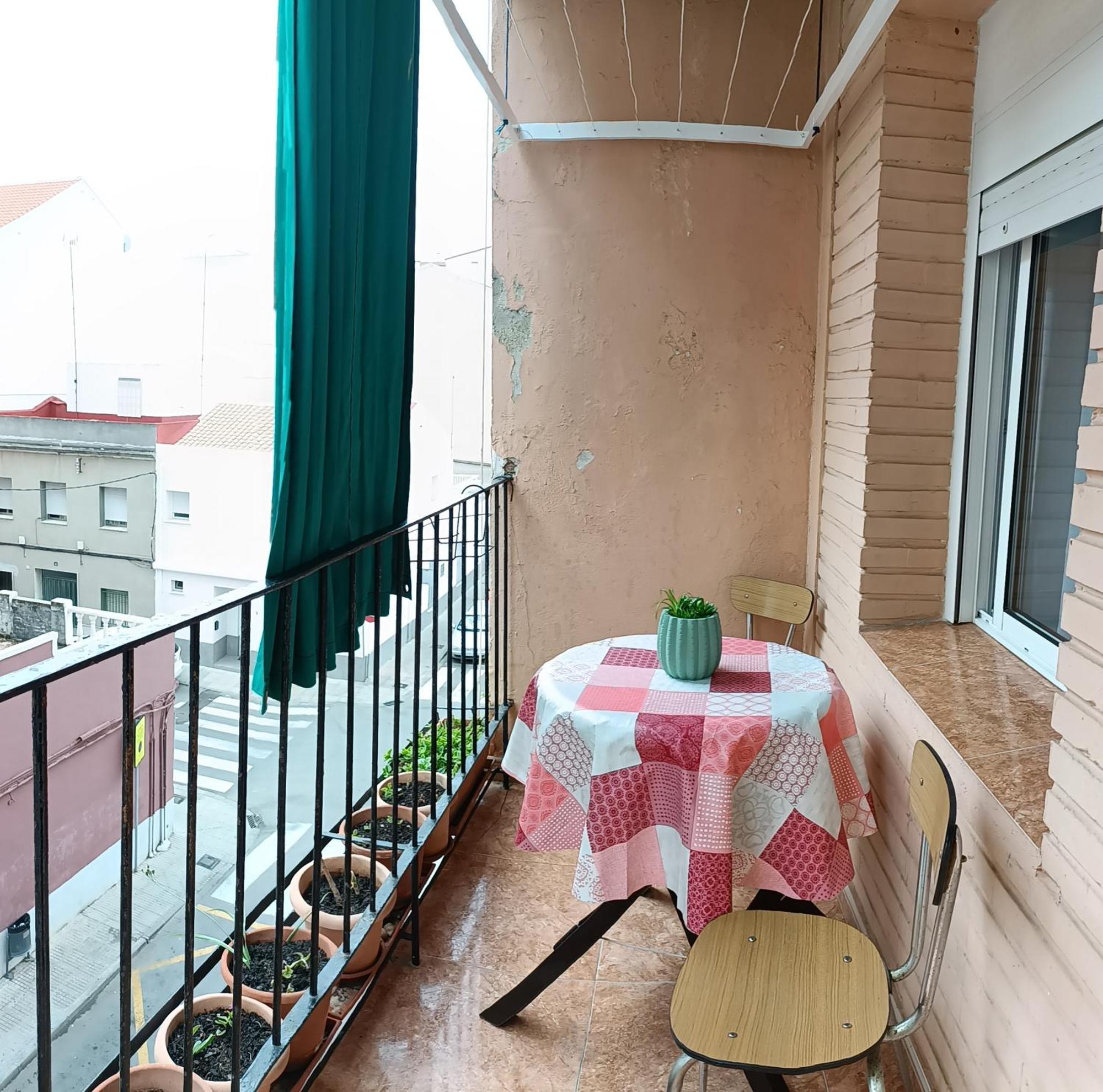 Daoiz, Vivienda Vacacional Para Familias Y Mayores De 25 Anos En El Grao De Gandia 3Ro Sin Ascensor Playa de Gandia Exteriér fotografie