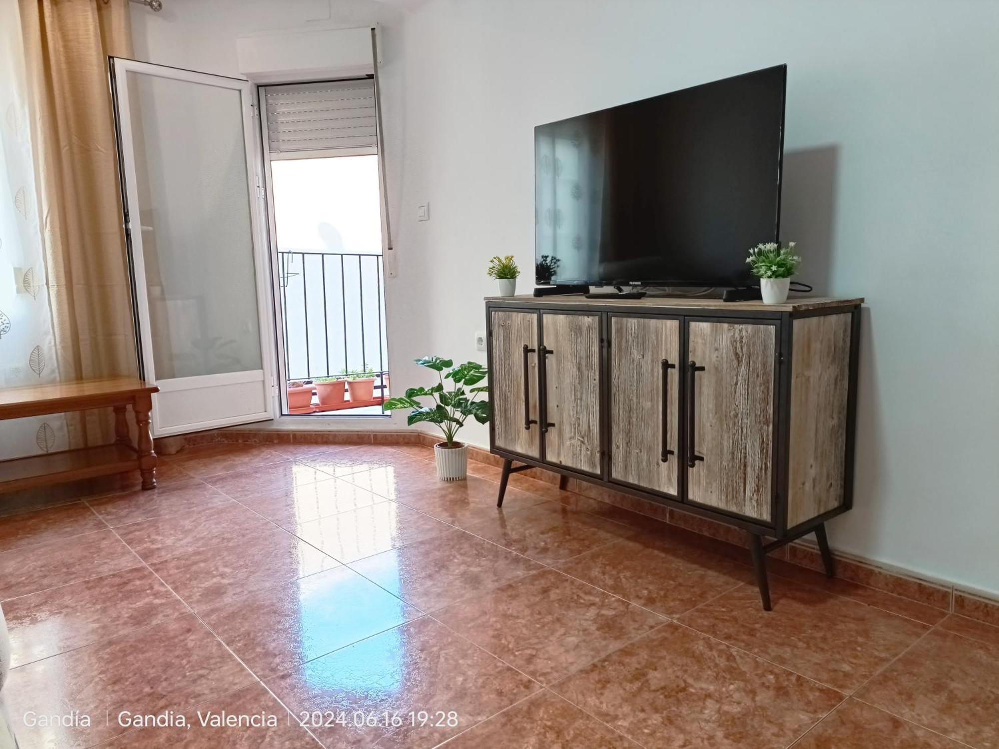 Daoiz, Vivienda Vacacional Para Familias Y Mayores De 25 Anos En El Grao De Gandia 3Ro Sin Ascensor Playa de Gandia Exteriér fotografie