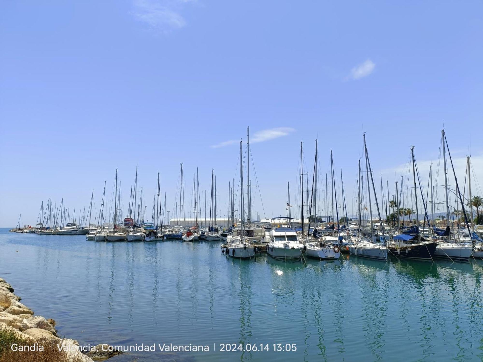 Daoiz, Vivienda Vacacional Para Familias Y Mayores De 25 Anos En El Grao De Gandia 3Ro Sin Ascensor Playa de Gandia Exteriér fotografie