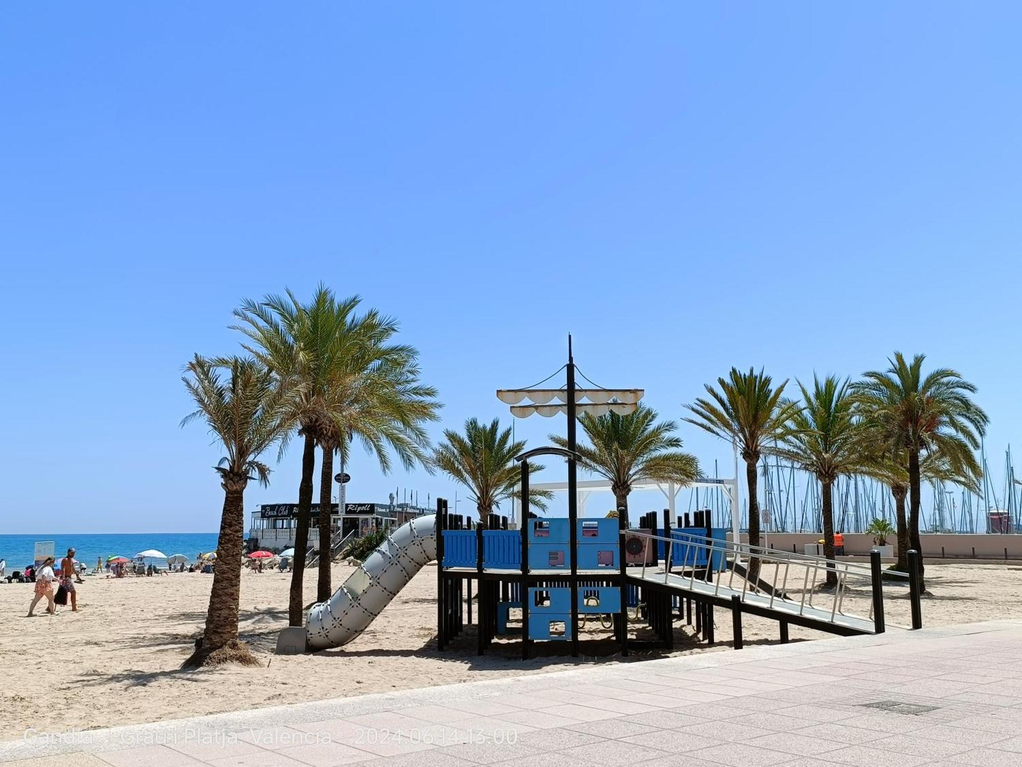 Daoiz, Vivienda Vacacional Para Familias Y Mayores De 25 Anos En El Grao De Gandia 3Ro Sin Ascensor Playa de Gandia Exteriér fotografie