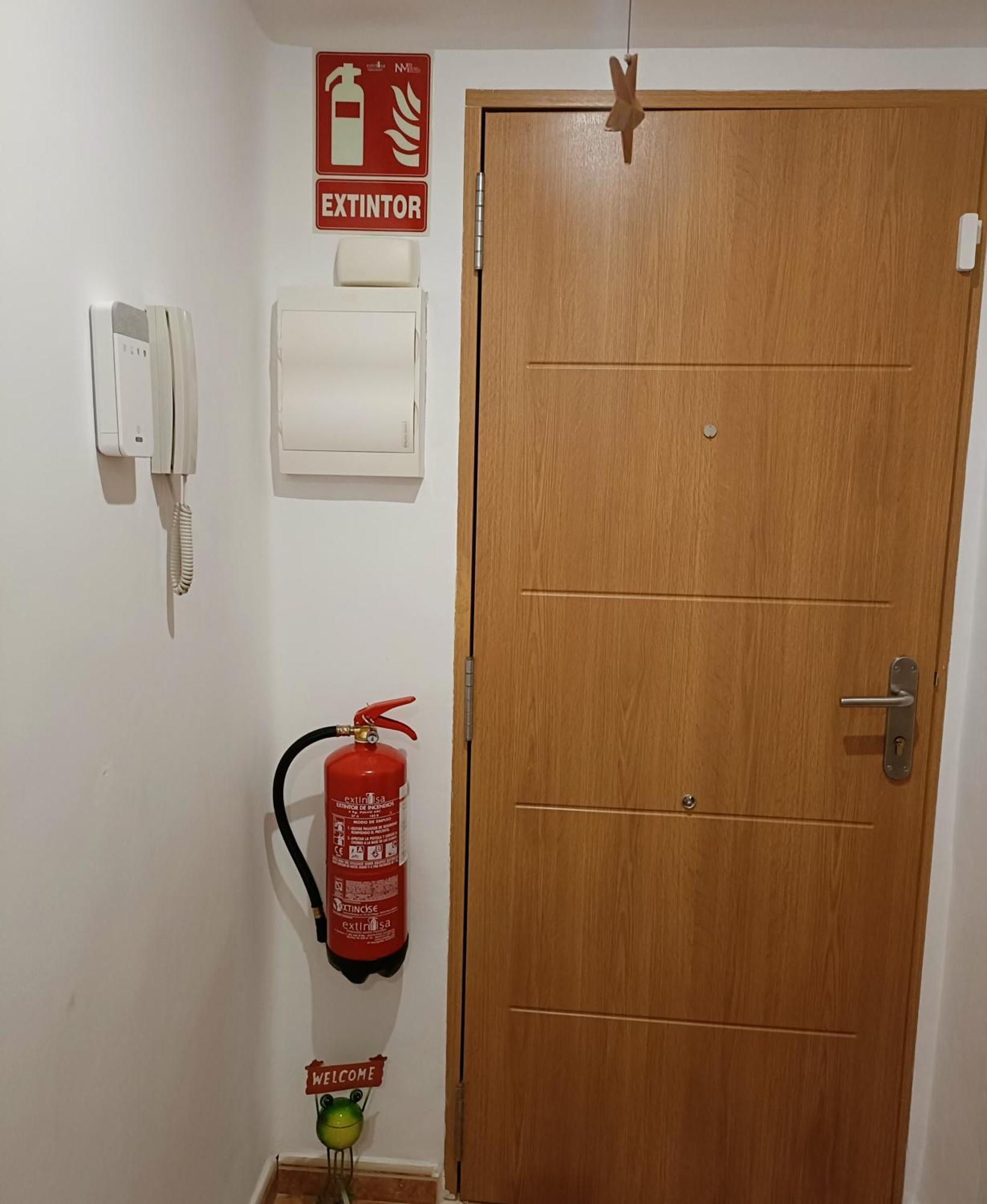 Daoiz, Vivienda Vacacional Para Familias Y Mayores De 25 Anos En El Grao De Gandia 3Ro Sin Ascensor Playa de Gandia Exteriér fotografie
